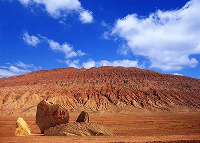 新疆旅游包车景点推荐：吐鲁番