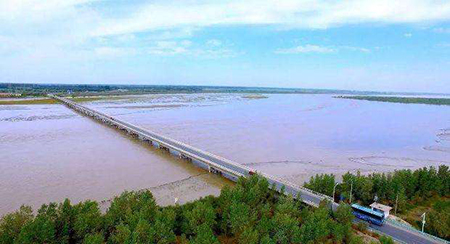 叶尔羌河大桥